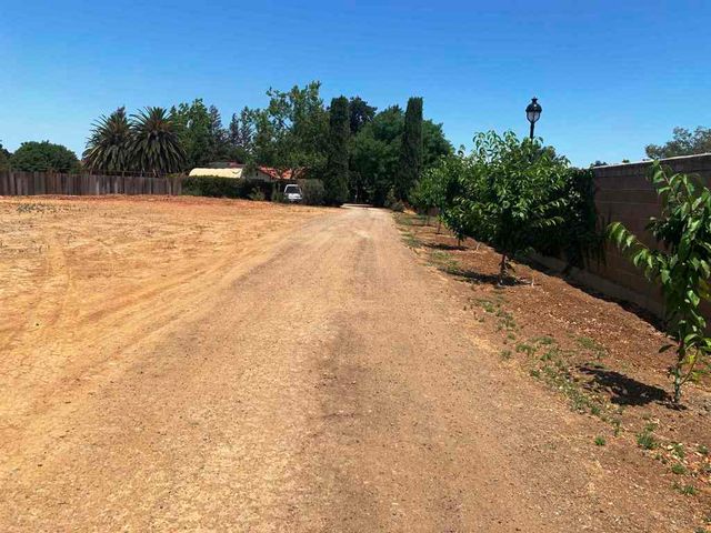 320 Fairview Ave, Brentwood, CA 94513