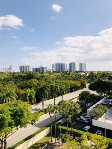 3301 N Country Club Dr 712, Aventura, FL 33180