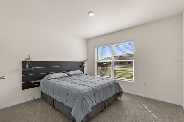 37207 SHARKS EYE LANE, Zephyrhills, FL 33541