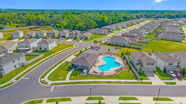 37207 SHARKS EYE LANE, Zephyrhills, FL 33541
