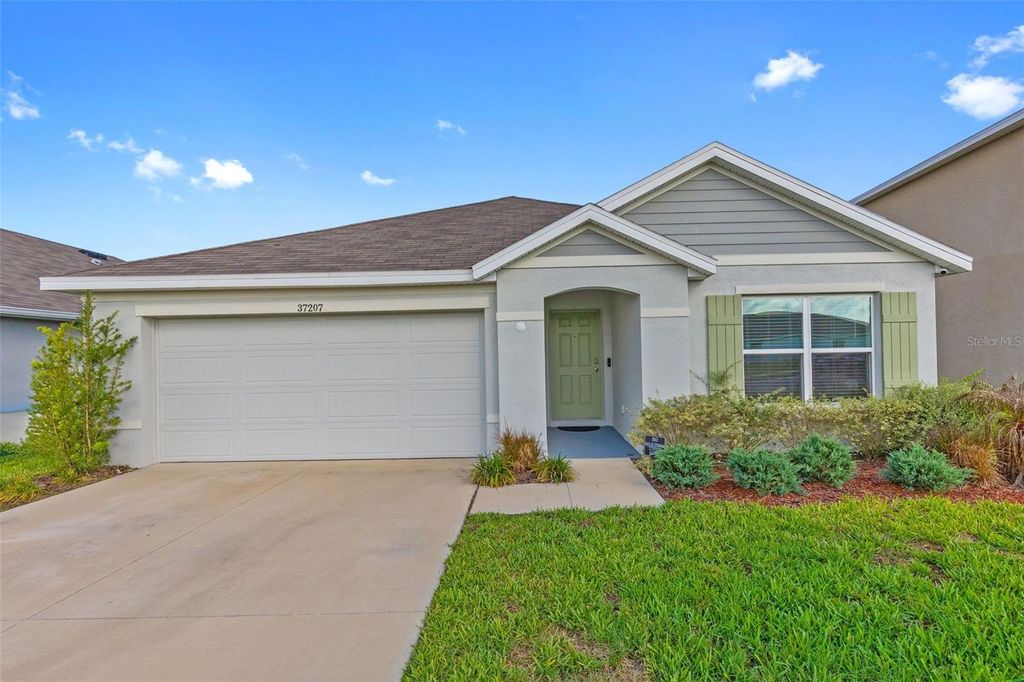 37207 SHARKS EYE LANE, Zephyrhills, FL 33541
