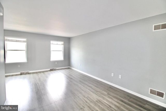 217 QUAKING ASPEN LN, Marietta, PA 17547
