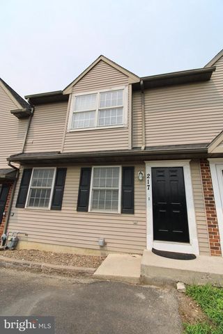 217 QUAKING ASPEN LN, Marietta, PA 17547