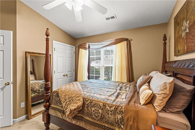 808 Chesapeake Lane, Archdale, NC 27263