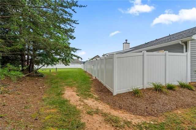 808 Chesapeake Lane, Archdale, NC 27263