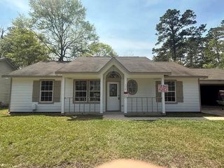 174 E Sunset Drive, Onalaska, TX 77360