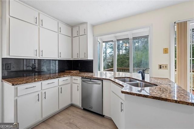 3032 Ross Road, Snellville, GA 30039