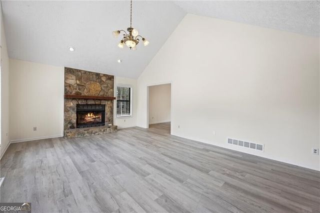 3032 Ross Road, Snellville, GA 30039