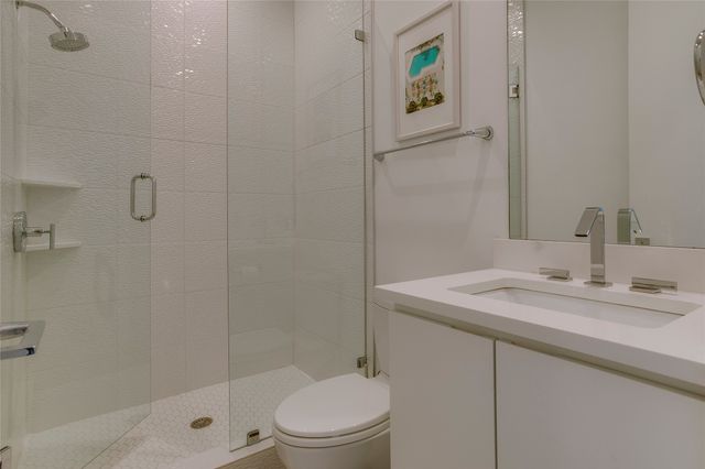 2215 Madera Street, Dallas, TX 75206