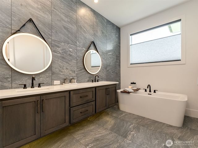 18200 NE 82 Street, Vancouver, WA 98682