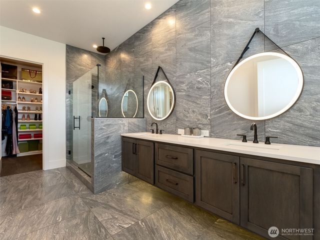 18200 NE 82 Street, Vancouver, WA 98682