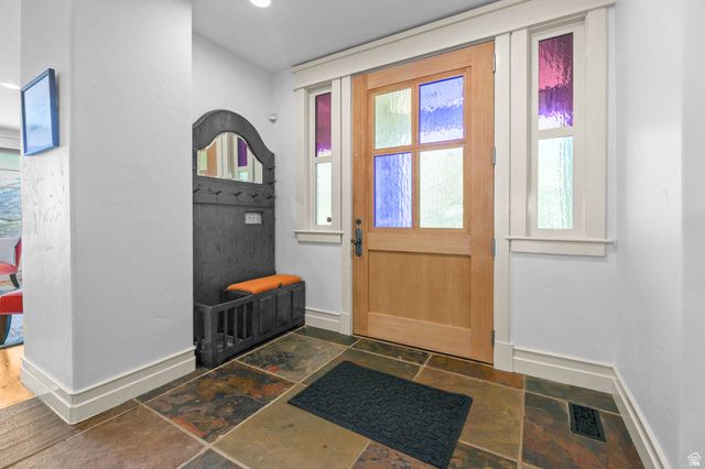 606 N LITTLE TREE CIR, Salt Lake City, UT 84108