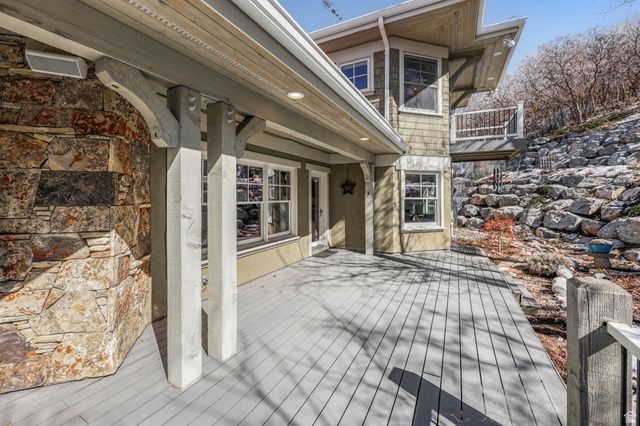 606 N LITTLE TREE CIR, Salt Lake City, UT 84108