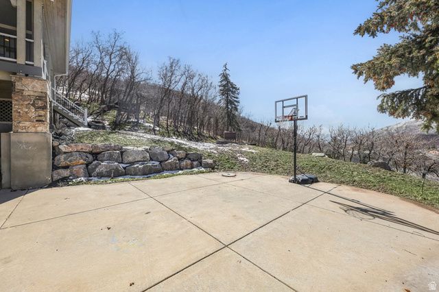 606 N LITTLE TREE CIR, Salt Lake City, UT 84108