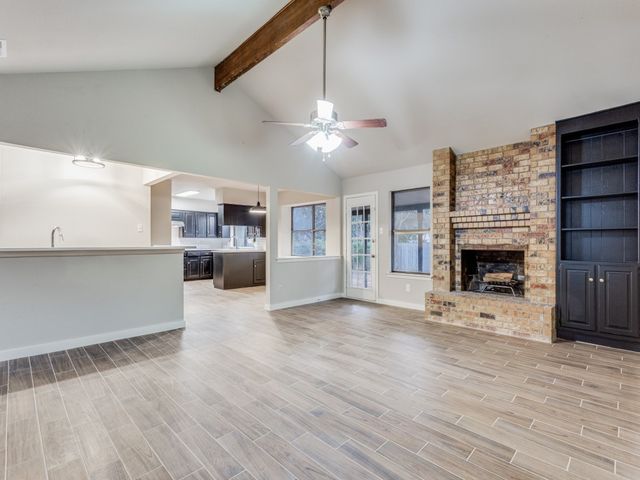 3425 Derby Circle, Bedford, TX 76021