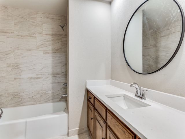 3425 Derby Circle, Bedford, TX 76021