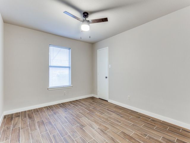 3425 Derby Circle, Bedford, TX 76021