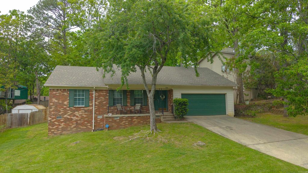 2120 Pear Orchard Drive, Little Rock, AR 72211