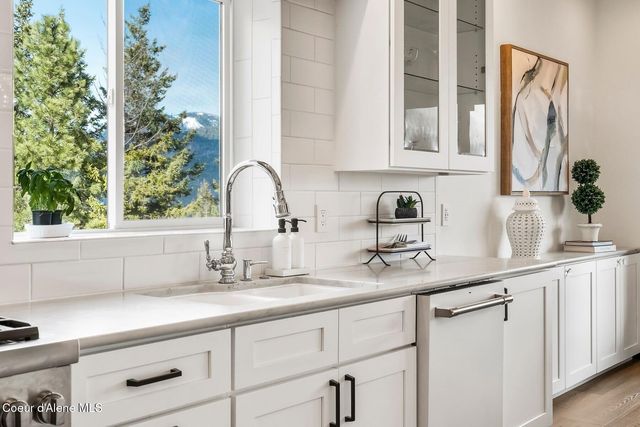 540 Morning Star Mountain Rd, Priest River, ID 83856