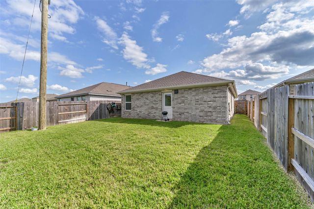 28814 Texas Plains Drive, Hockley, TX 77447