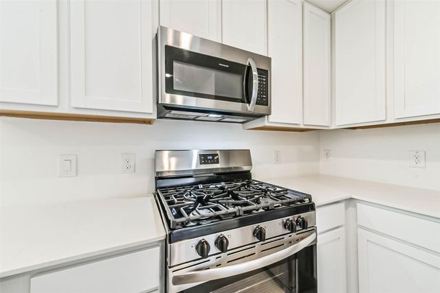 28814 Texas Plains Drive, Hockley, TX 77447