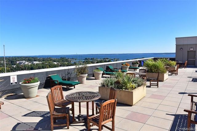 100 New Roc City Place 317, New Rochelle, NY 10801