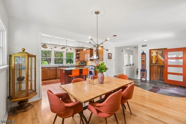 95 Yantacaw Brook Park, Montclair Twp., NJ 07043