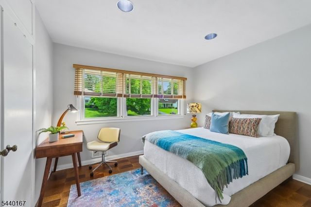 95 Yantacaw Brook Park, Montclair Twp., NJ 07043