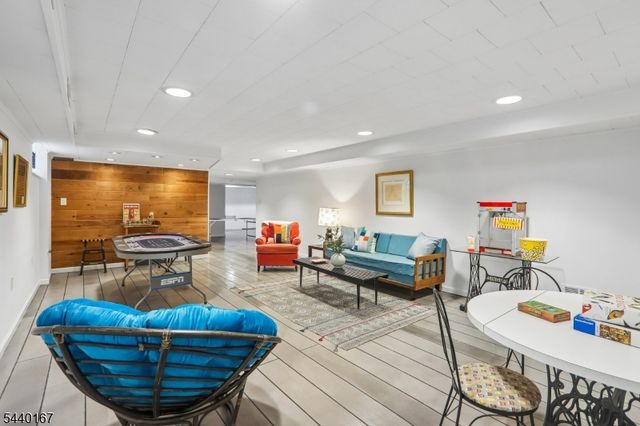 95 Yantacaw Brook Park, Montclair Twp., NJ 07043