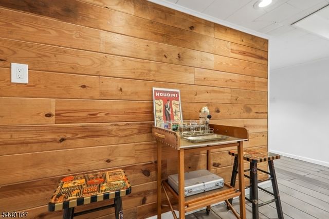 95 Yantacaw Brook Park, Montclair Twp., NJ 07043
