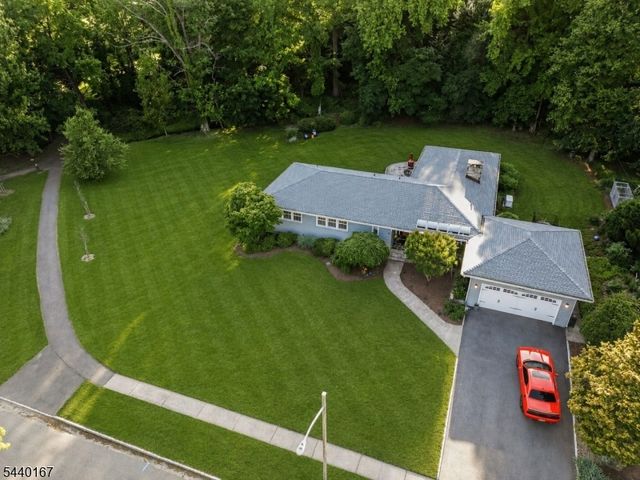 95 Yantacaw Brook Park, Montclair Twp., NJ 07043