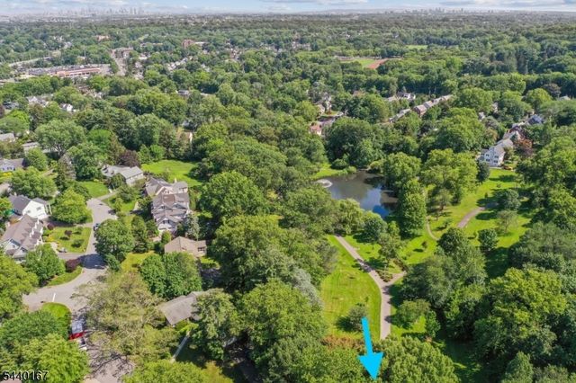 95 Yantacaw Brook Park, Montclair Twp., NJ 07043