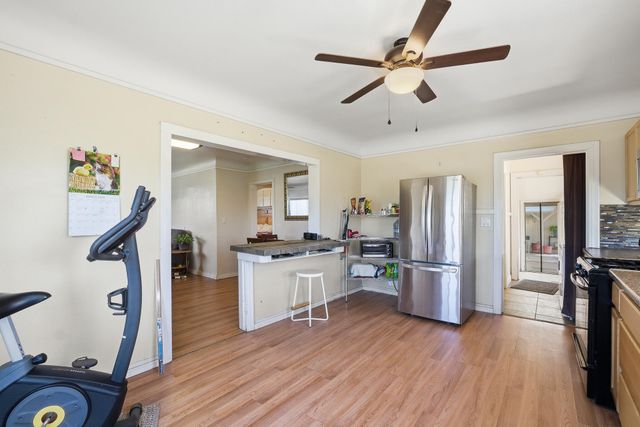 2120 S Kaweah Avenue, Exeter, CA 93221