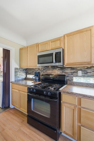 2120 S Kaweah Avenue, Exeter, CA 93221