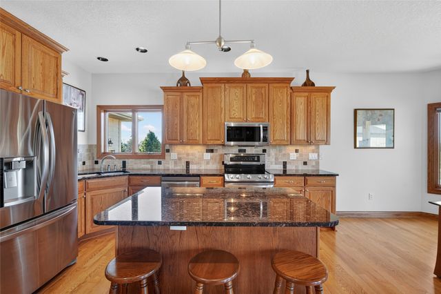 1002 SE 78th Street, Runnells, IA 50237