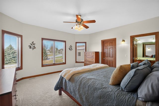 1002 SE 78th Street, Runnells, IA 50237