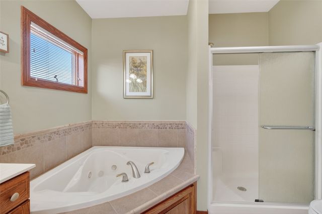 1002 SE 78th Street, Runnells, IA 50237