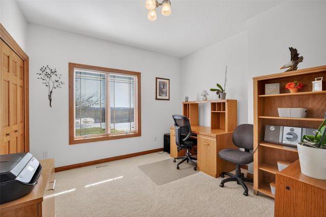 1002 SE 78th Street, Runnells, IA 50237