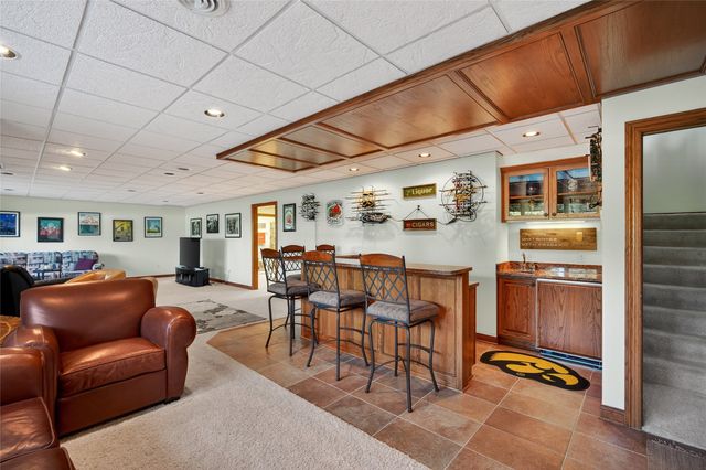 1002 SE 78th Street, Runnells, IA 50237