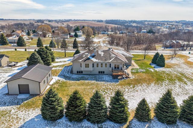 1002 SE 78th Street, Runnells, IA 50237