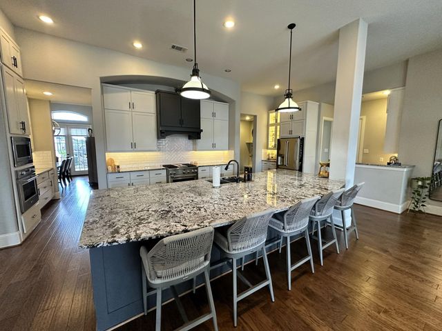 1804 Anna Way, Friendswood, TX 77546