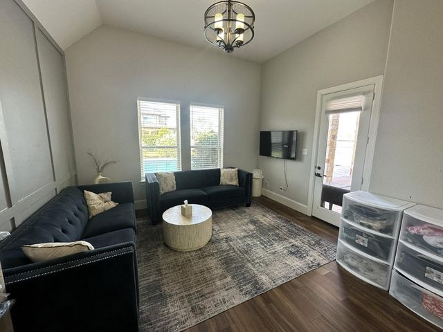 1804 Anna Way, Friendswood, TX 77546