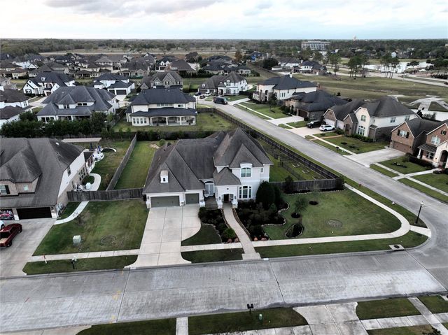 1804 Anna Way, Friendswood, TX 77546