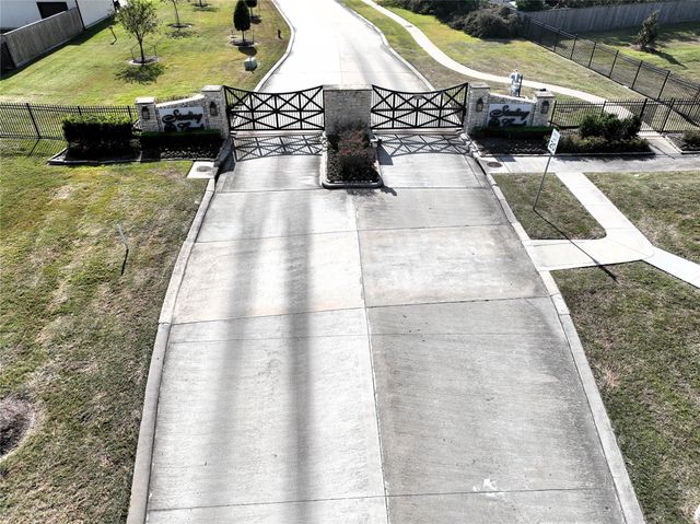 1804 Anna Way, Friendswood, TX 77546