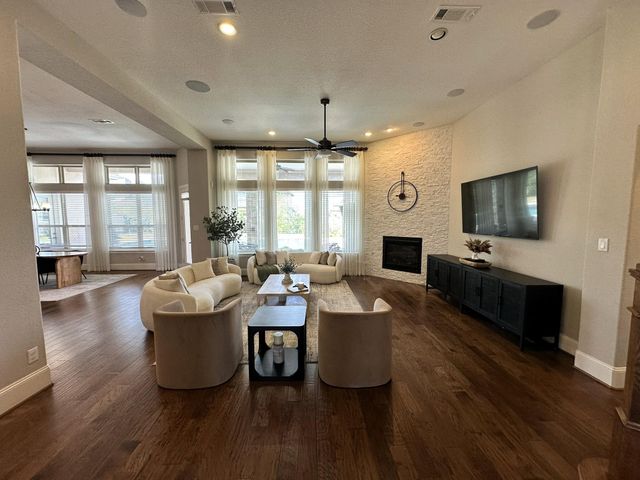 1804 Anna Way, Friendswood, TX 77546