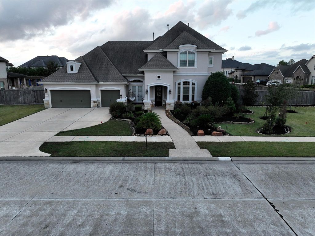 1804 Anna Way, Friendswood, TX 77546