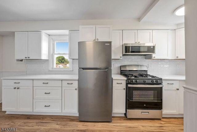 50 Chestnut St, Belleville Twp., NJ 07109