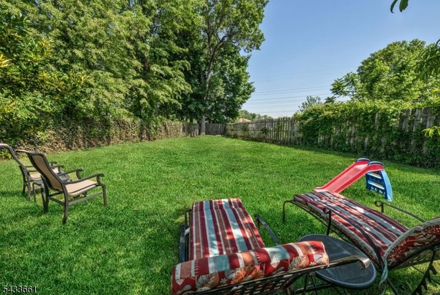 50 Chestnut St, Belleville Twp., NJ 07109