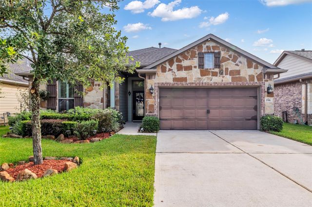 2516 Amy Lee Drive, Conroe, TX 77304
