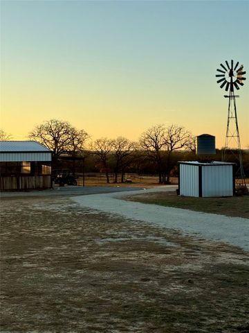 800 Private Road 1485B, Hico, TX 76457